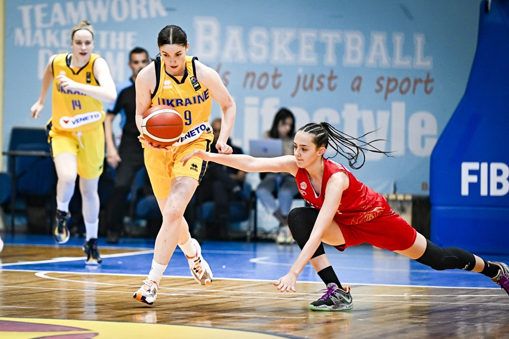 Жіночий Євробаскет U-18: Україна - Болгарія 57:67 1 - basket.com.ua