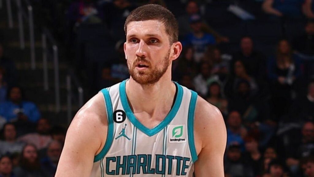 Розкриті деталі перемовин Михайлюка з "Панатінаїкосом" 1 - basket.com.ua