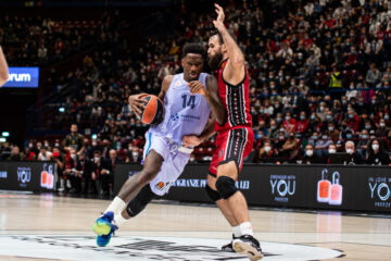 Найджел Хейс став гравцем "Фенербахче" 41 - basket.com.ua