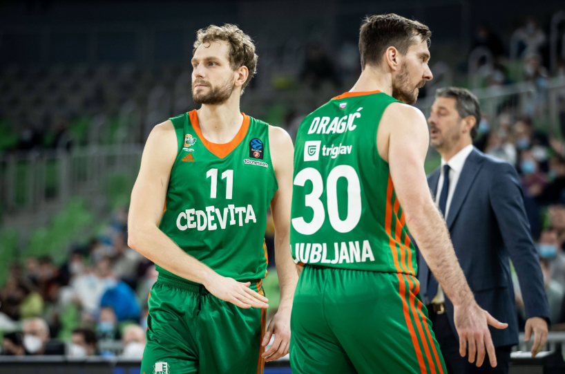 Капітан "Цедевіти" Яка Блажич перебирається до Туреччини 2 - basket.com.ua Капітан "Цедевіти" Яка Блажич перебирається до Туреччини 1 - basket.com.ua