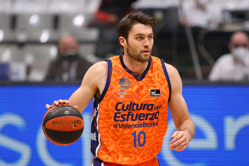 "Барселона" оголосила про підписання Майка Тобі 1 - basket.com.ua