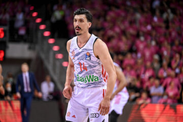 Ніхад Джедович покидає "Баварію" після 9 років в клубі 39