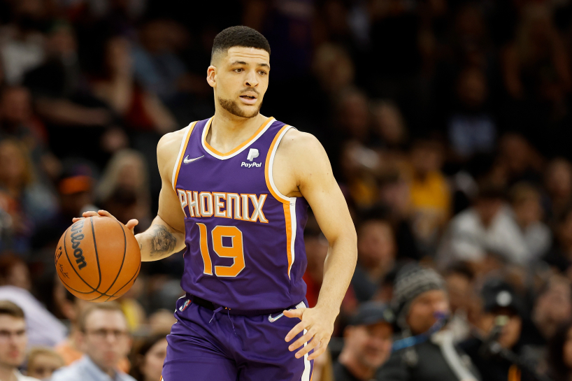 Іффе Лундберг підписує контракт з "Віртусом" 1