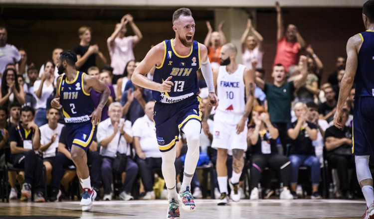 Кваліфікація ЧС-2023: результати матчів 27 серпня 2 - basket.com.ua Кваліфікація ЧС-2023: результати матчів 27 серпня 1 - basket.com.ua