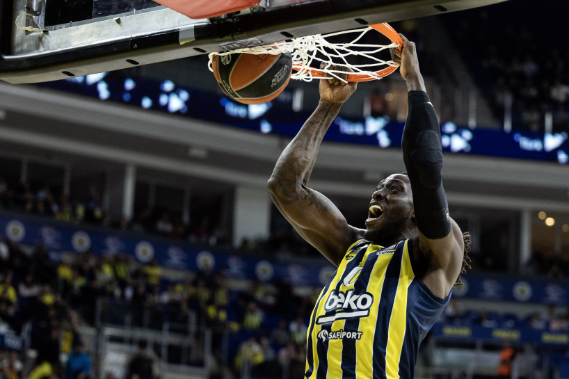 Центровий "Фенербахче" - MVP 19-го туру Євроліги 1 - basket.com.ua