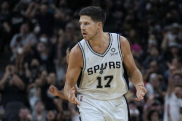 "Сакраменто" підписав сильного снайпера НБА на мінімальний контракт 47