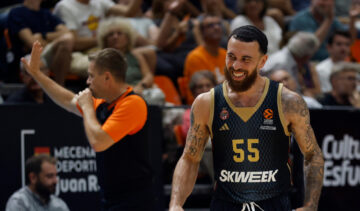 Майк Джеймс висловив своє ставлення до Кемби Вокера, який став його конкурентом в "Монако" 56 - basket.com.ua