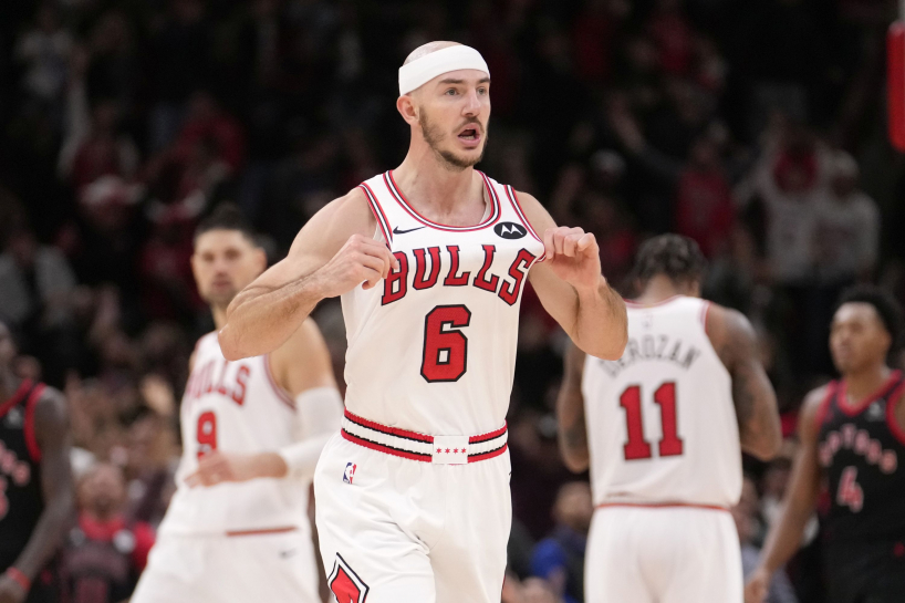 НБА визнала дві грубі суддівські помилки на користь "Чикаго" 2 - basket.com.ua НБА визнала дві грубі суддівські помилки на користь "Чикаго" 1 - basket.com.ua
