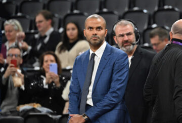 Легендарний Тоні Паркер залишив посаду президента АСВЕЛа і розпочав кар'єру тренера 15