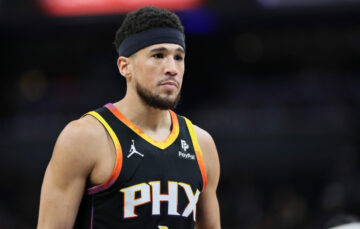 "Фінікс" втратив Девіна Букера на останній хвилині матчу НБА 33 - basket.com.ua