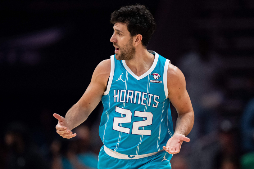 "Інші таке не пропонують". Власник "Хапоеля" розкрив деталі виграної боротьби за мегатрансфер Міцича 1