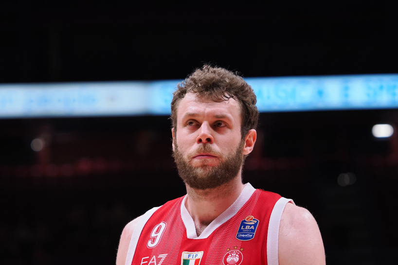 "Мілан" відрахував іменитого гравця збірної Італії 2 - basket.com.ua "Мілан" відрахував іменитого гравця збірної Італії 1 - basket.com.ua