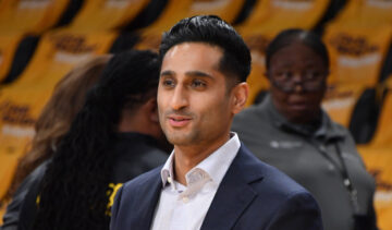 Головний інсайдер НБА назвав трьох суперзірок, які можуть змінити клуб найближчим часом 17