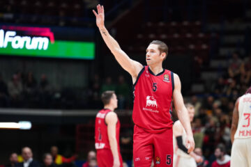 Клуб Євроліги відрахував топ-снайпера і замінить його чемпіоном НБА 51