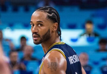 Збірна Боснії втратила найрезультативнішого гравця і вилетіла в плей-офф Євробаскету 27