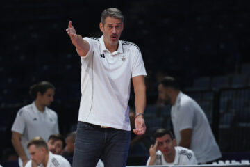 Новачок Євроліги видав тренеру тривалий контракт після феєричної перемоги над чемпіоном турніру 23