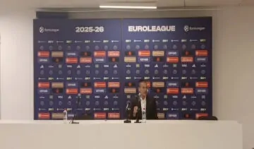 Тренер клубу Євроліги провів прес-конференцію тривалістю три секунди, сказавши лише 5 слів 11