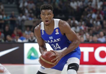 Янніс Адетокумбо встановив рекорд за кількістю очок у матчі кваліфікації чемпіонату світу 51 - basket.com.ua