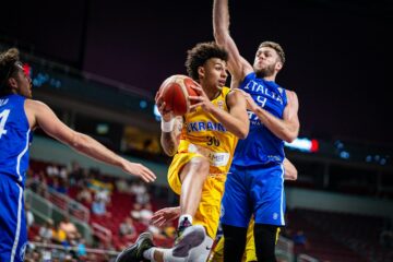 Іссуф Санон не зіграє проти Ісландії 95 - basket.com.ua