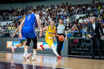 Денис Лукашов: “Вирішили перевірити, чи зможуть італійці влучити — звісно вони влучали” 59