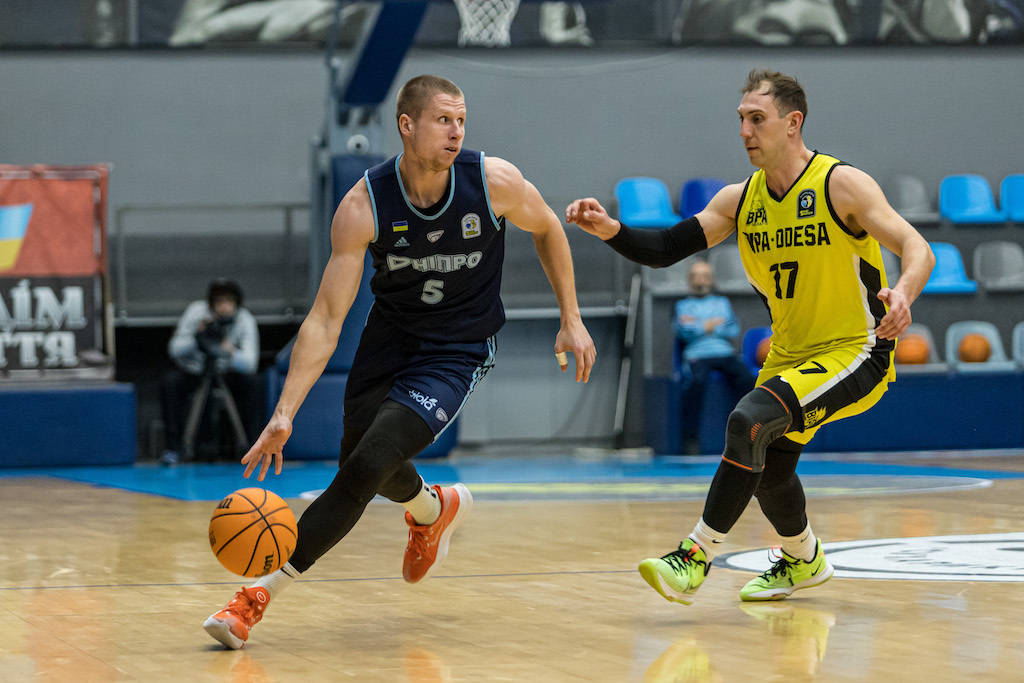 "БІПА" перемогла "Дніпро" та завоювала бронзу Суперліги 1 - basket.com.ua