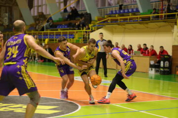 Нейомвірний овертайм в матчі "Старого Луцька" та "Київ-Баскета": відео 23 - basket.com.ua