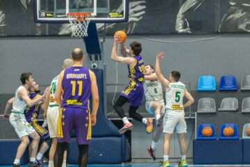 Суперліга. "Запоріжжя" - "Старий Луцьк" 63:73 53 - basket.com.ua