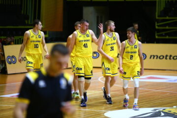 Суперліга. "Київ-Баскет" — "БІПА" 76:68 45 - basket.com.ua