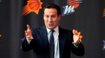 Власник найдорожчої команди НБА пояснив провальний сезон і втрату двох суперзірок в міжсезоння 31