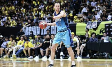 Українці за кордоном: Семерич, Коренюк. Герун, Зайцев 39