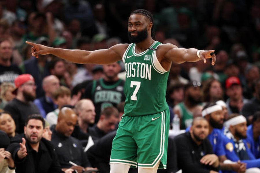 Джейлен Браун - MVP фіналу НБА сезону 2023/2024 2 - basket.com.ua Джейлен Браун - MVP фіналу НБА сезону 2023/2024 1 - basket.com.ua