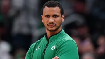 Головний тренер "Бостона" пояснив, чому дав багато хвилин Михайлюку в матчі за лідерство в НБА 51 - basket.com.ua