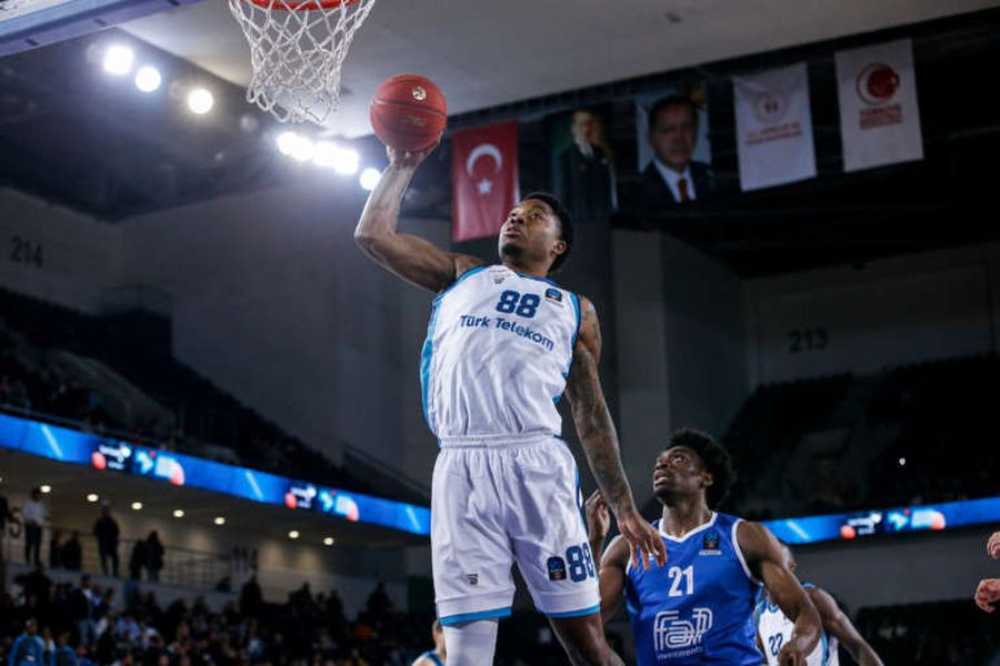 Визначивcя MVP чемпіонату Туреччини 2 - basket.com.ua Визначивcя MVP чемпіонату Туреччини 1 - basket.com.ua