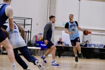 Українці за кордоном: Липовий, Близнюк, Зотов, Крутоус, Павлов 35