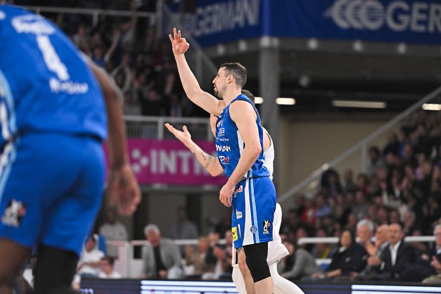 "Віртус" хоче підписати лідера іншого топ-клубу Італії 2 - basket.com.ua "Віртус" хоче підписати лідера іншого топ-клубу Італії 1 - basket.com.ua