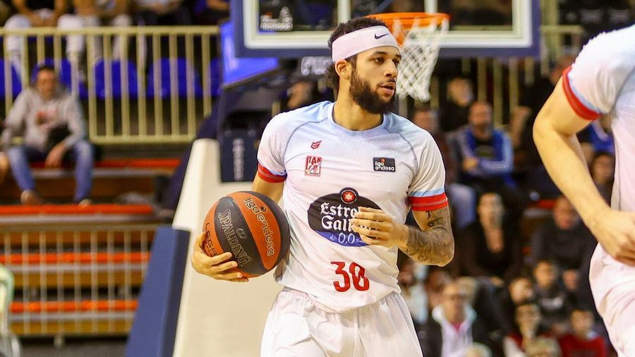 Офіційно: "Валенсія" підписала гравця збірної Канади 2 - basket.com.ua Офіційно: "Валенсія" підписала гравця збірної Канади 1 - basket.com.ua