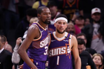 "Фінікс" хоче зберегти свого лідера контрактом на 150 млн доларів 31