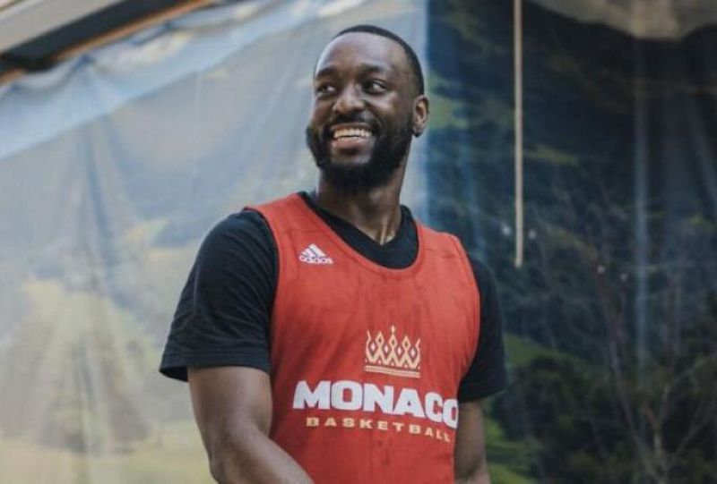 Кемба Вокер поділився очікуваннями від гри в Євролізі 2 - basket.com.ua Кемба Вокер поділився очікуваннями від гри в Євролізі 1 - basket.com.ua