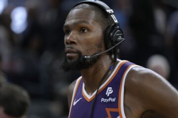 Кевін Дюрант підкорив вражаюче досягнення Леброна Джеймса і Майкла Джордана 31 - basket.com.ua