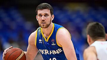 "Панатінаїкос" пішов на важливу поступку в переговорах зі Святославом Михайлюком 31 - basket.com.ua