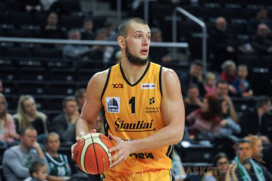 Українці за кордоном: Бояркін, Коренюк, Антіпов, Зайцев, Соколенко, Чумаков, Луценко, Балабан 1