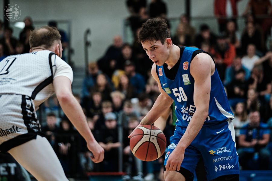Українці за кордоном: Ковляр, Войналович, Мішула 2 - basket.com.ua Українці за кордоном: Ковляр, Войналович, Мішула 1 - basket.com.ua