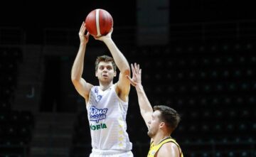 Українці за кордоном: Ковальов, Шиманський, Шевченко 29 - basket.com.ua