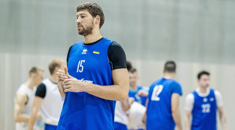 В’ячеслав Кравцов про війну, збірну України та її суперників і Саудівську Аравію 2 - basket.com.ua В’ячеслав Кравцов про війну, збірну України та її суперників і Саудівську Аравію 1 - basket.com.ua