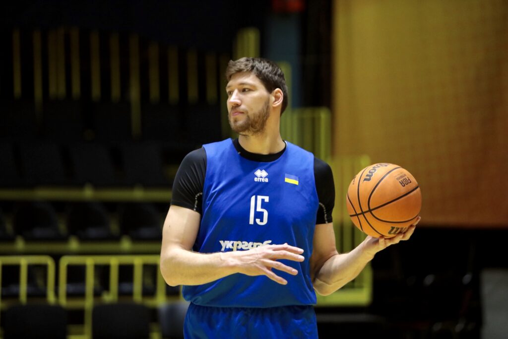 Кравцов дозаявлен в состав сборной Украины 1 - basket.com.ua