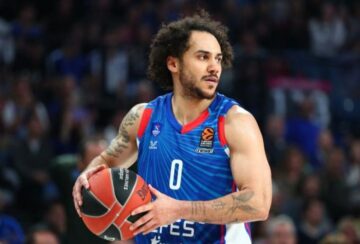 Лідер "Анадолу" звернувся до фанатів після крику на головного тренера 33