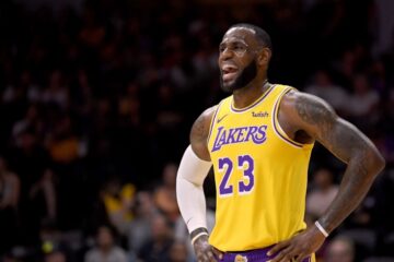 "Лейкерс" збираються відправити Леброна Джеймса в G-Лігу 55