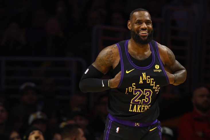 Леброн Джеймс перевершив історичне досягнення Кобі Браянта 2 - basket.com.ua Леброн Джеймс перевершив історичне досягнення Кобі Браянта 1 - basket.com.ua
