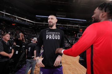 Олексій Лень зіграв проти "Мемфіса" 27 - basket.com.ua