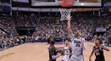 Олексій Лень набрав 10 очок в матчі НБА проти "Портленда" 27 - basket.com.ua